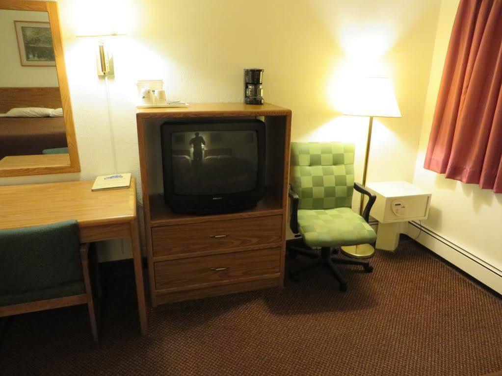 Travelodge By Wyndham Valleyfair Hotel Shakopee