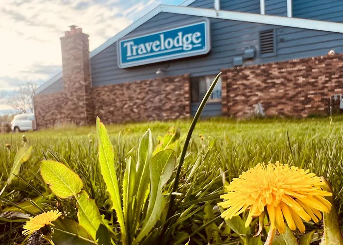 Travelodge By Wyndham Valleyfair Shakopee