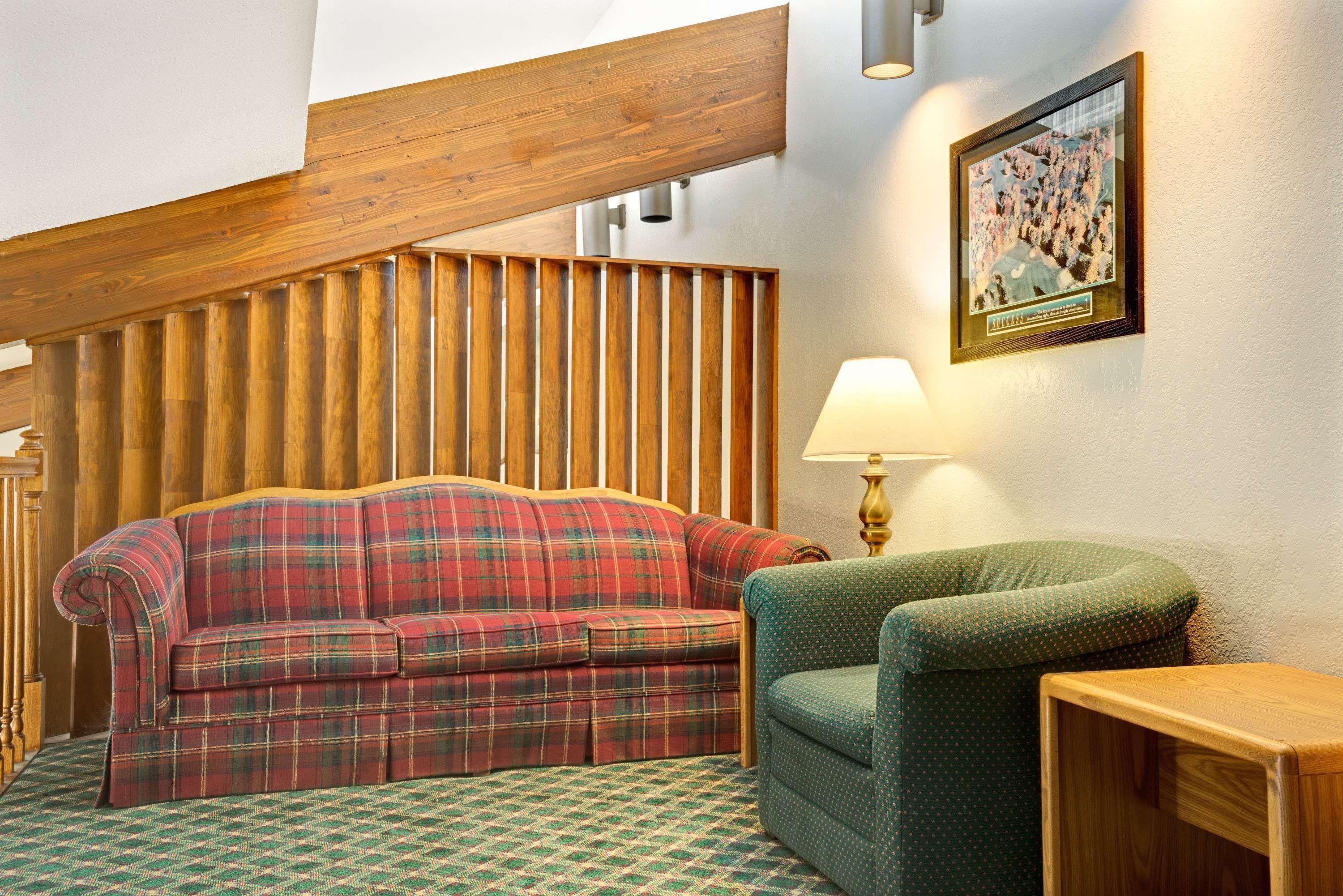 Travelodge By Wyndham Valleyfair Hotel Shakopee