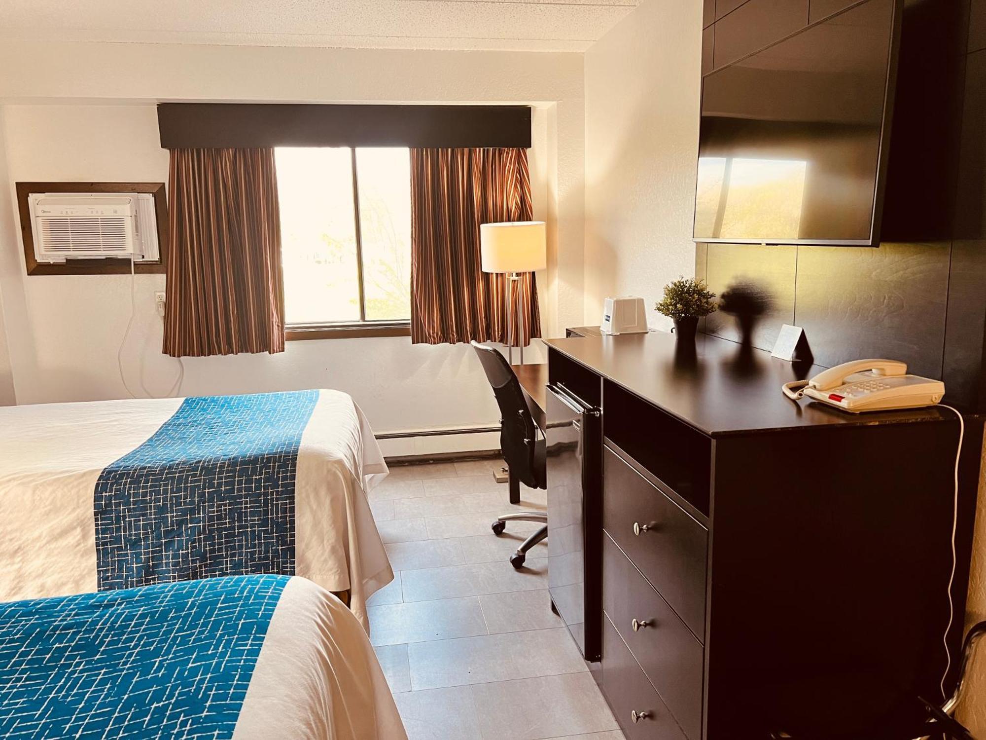 Travelodge By Wyndham Valleyfair 2*