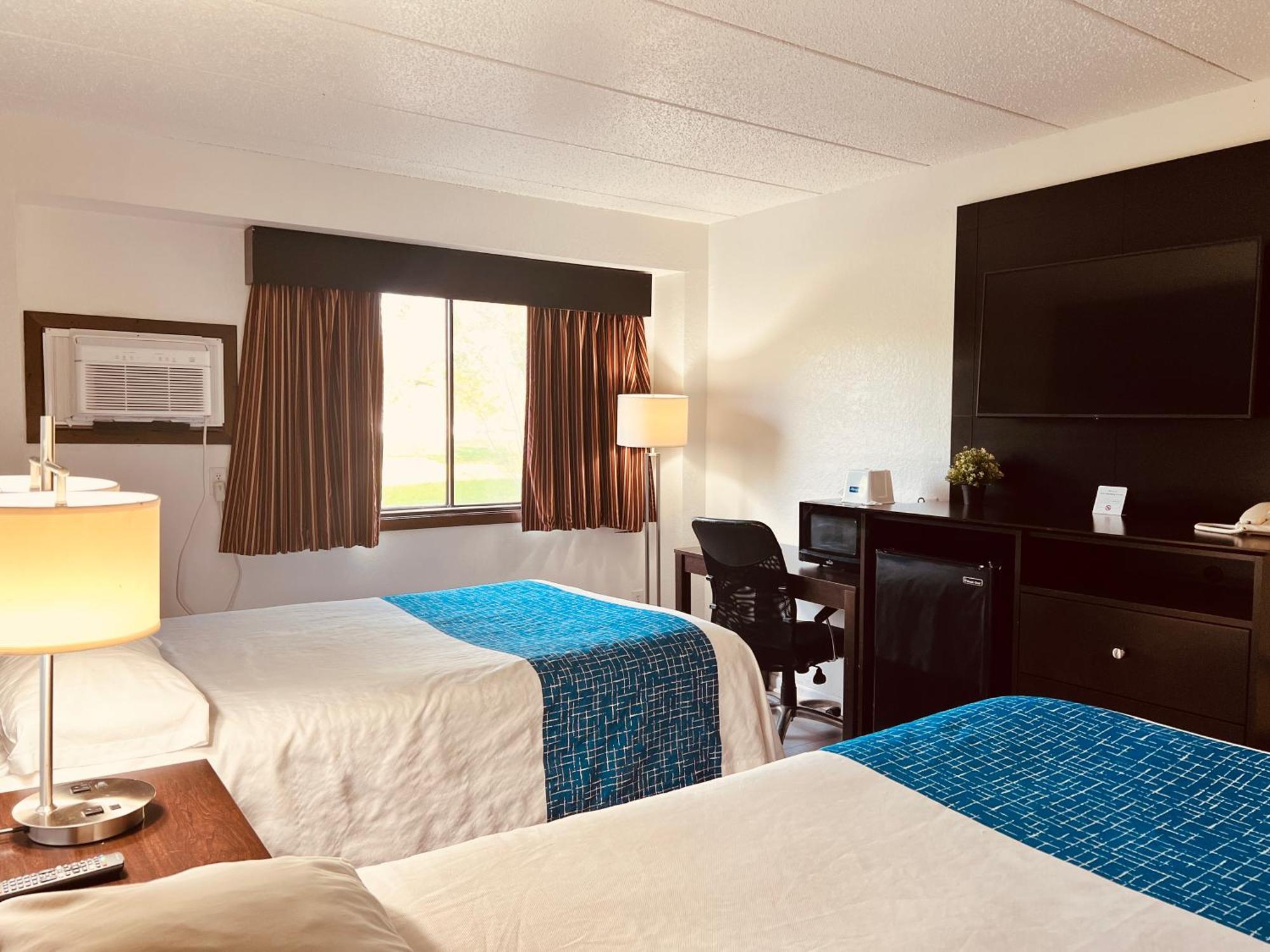 Travelodge By Wyndham Valleyfair 2*