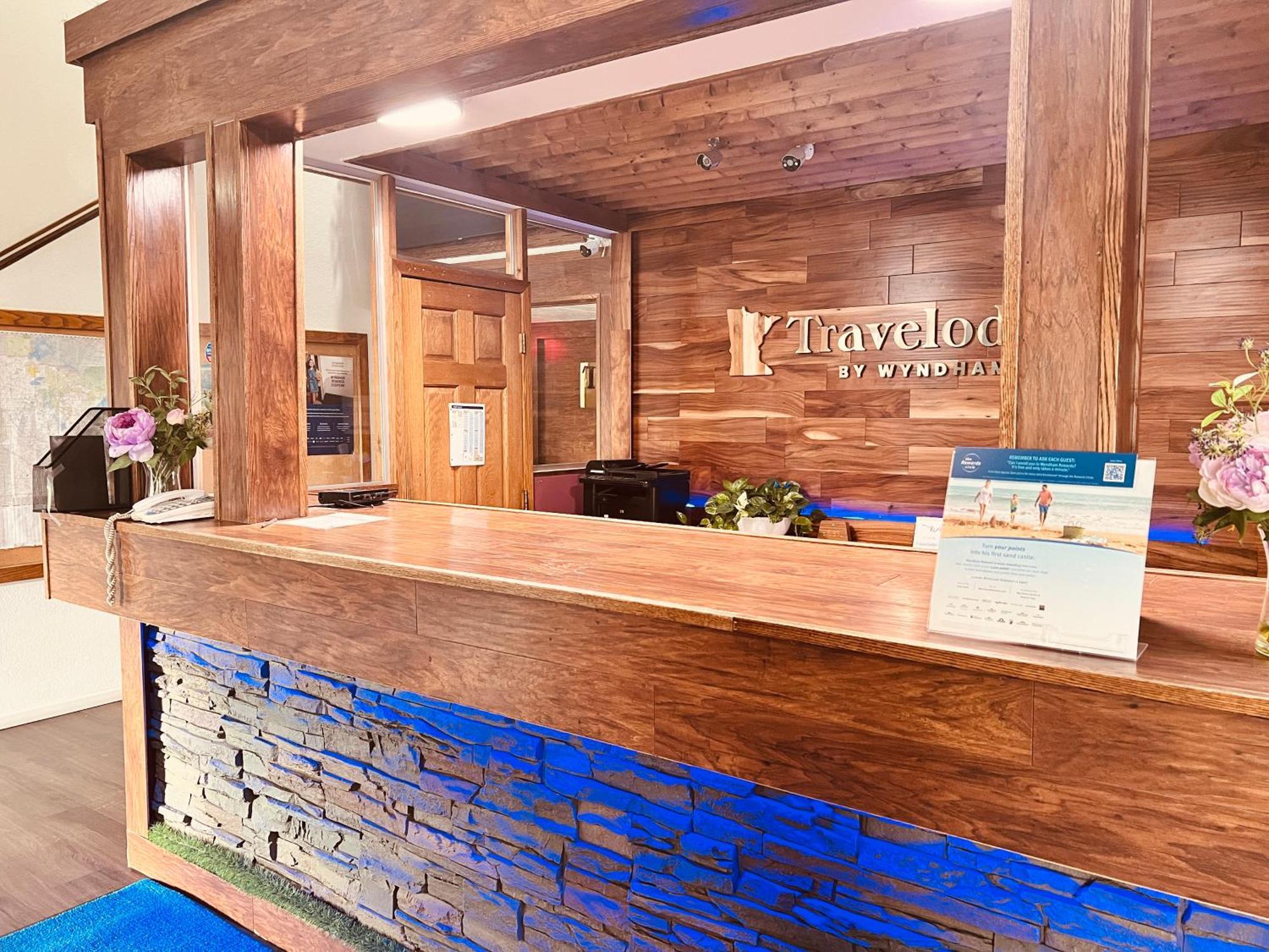 Travelodge By Wyndham Valleyfair Shakopee