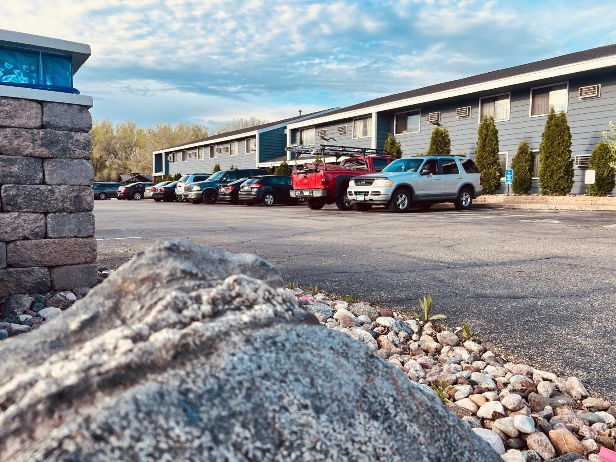 Travelodge By Wyndham Valleyfair Hotel
