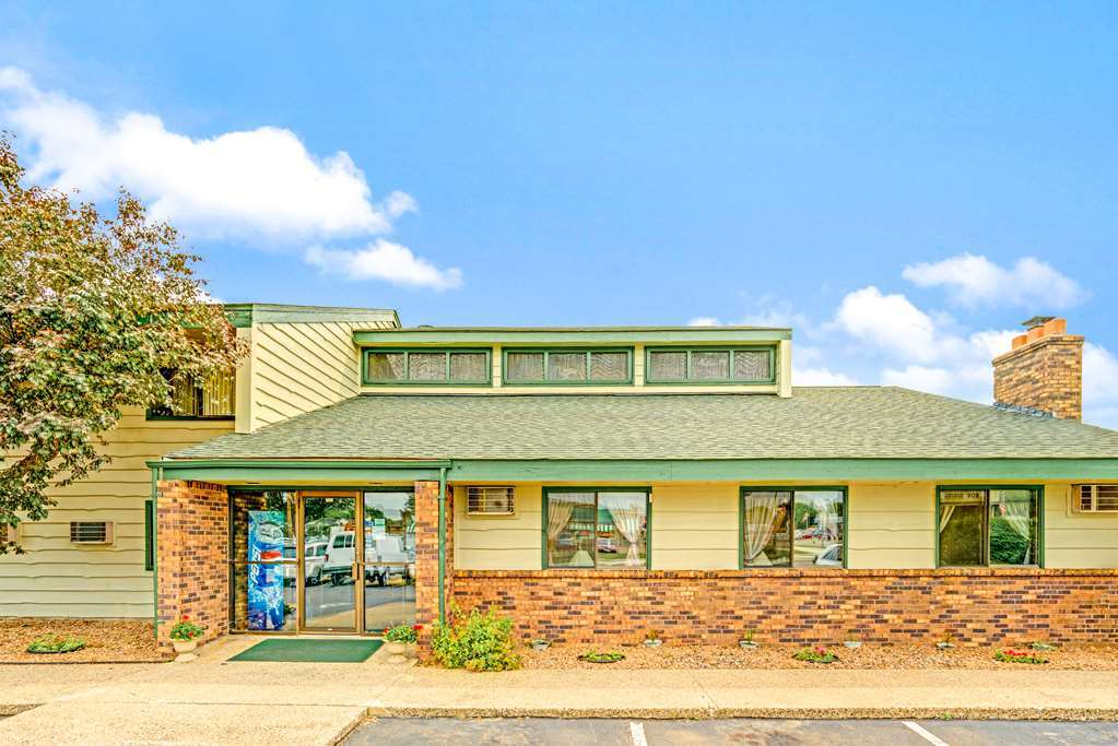Travelodge By Wyndham Valleyfair Shakopee